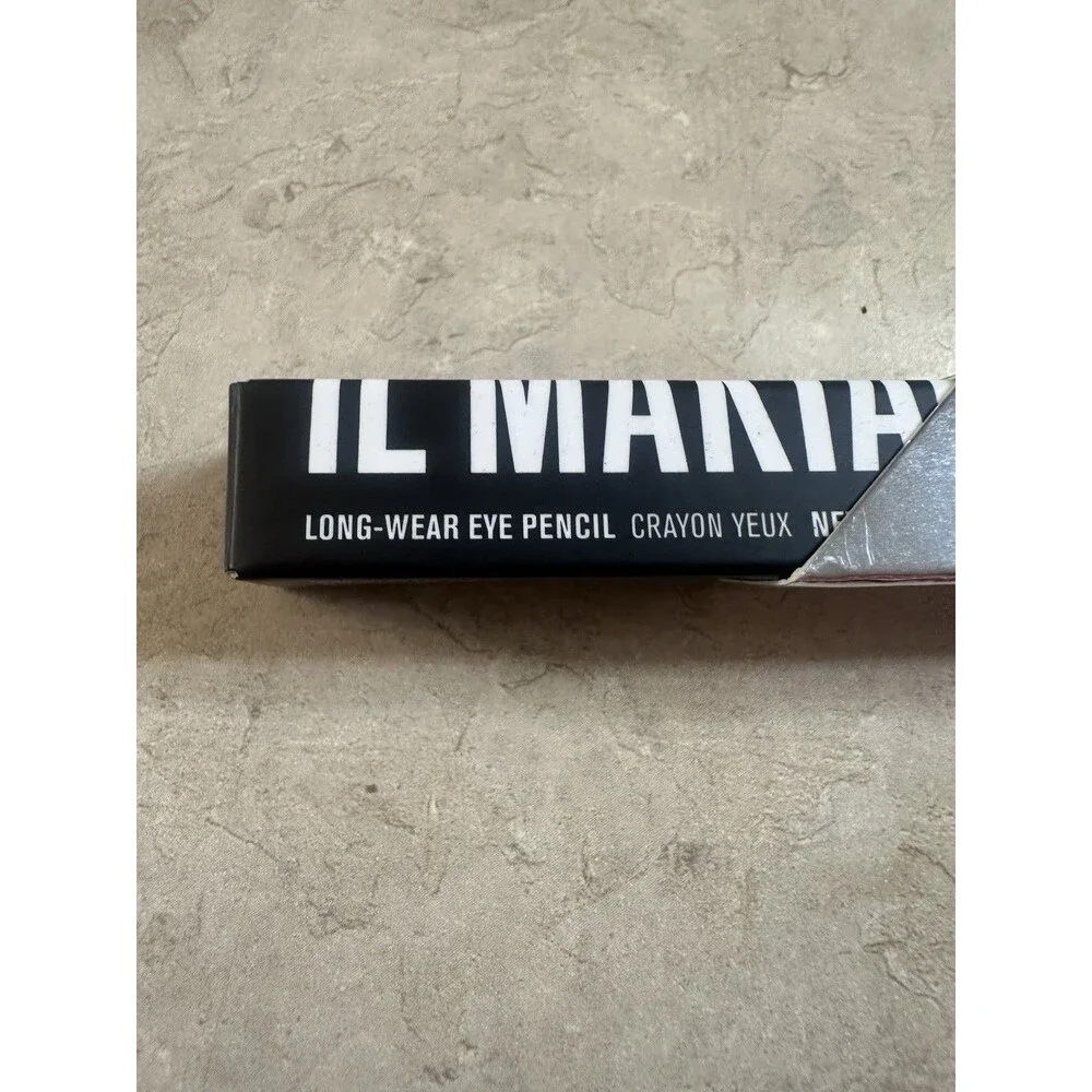 IL MAKIAGE Long-Wear Eye Pencil ~ BATMAN ~ 1.2g / .04 Oz Full Size NEW IN BOX